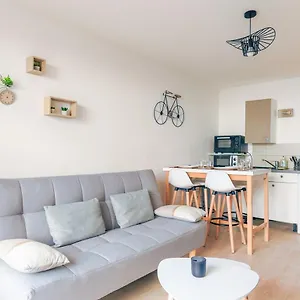 bikes-house-au-coeur-de-royat.hotels-rhonealpes.com/