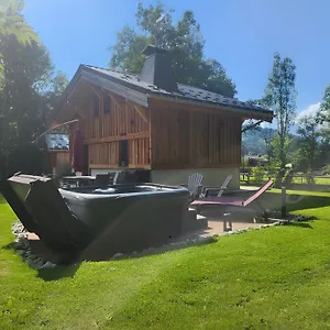 chalet-pierre-d-anatase.hotels-rhonealpes.com/